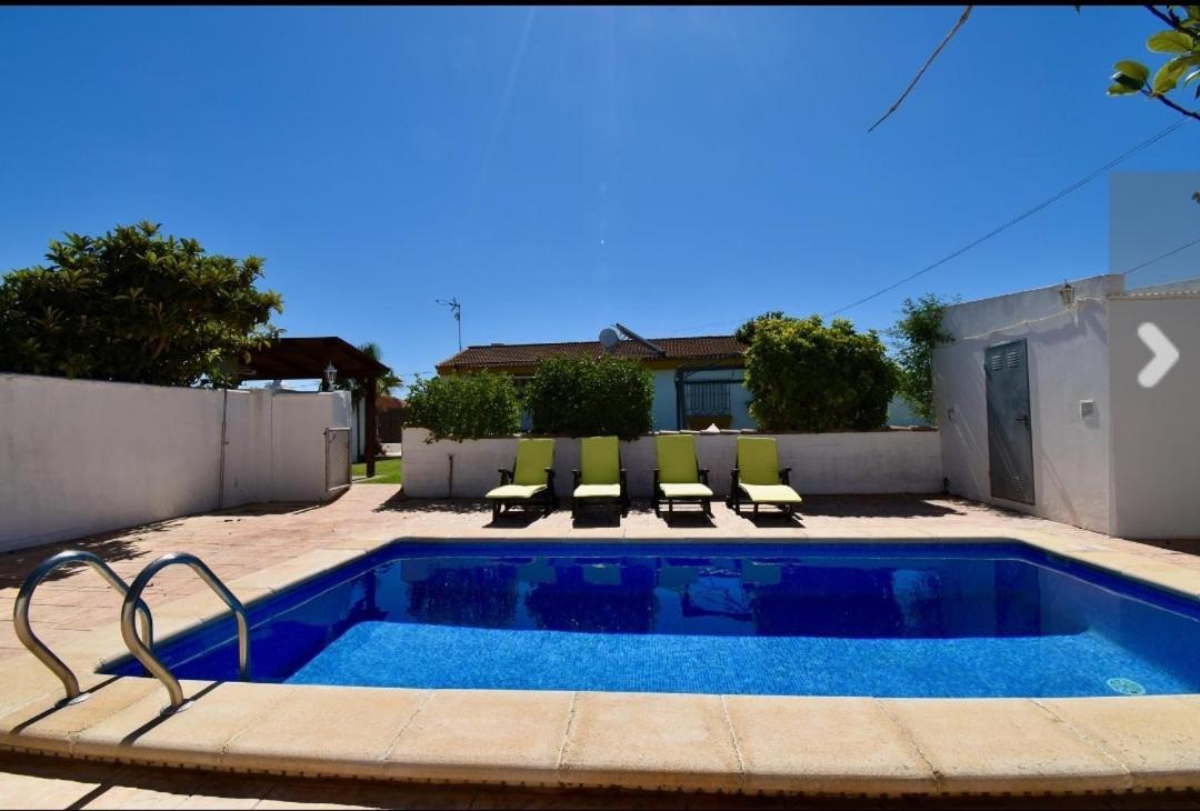 צ'יקלנה דה לה פרונטרה Chalet La Alberca מראה חיצוני תמונה