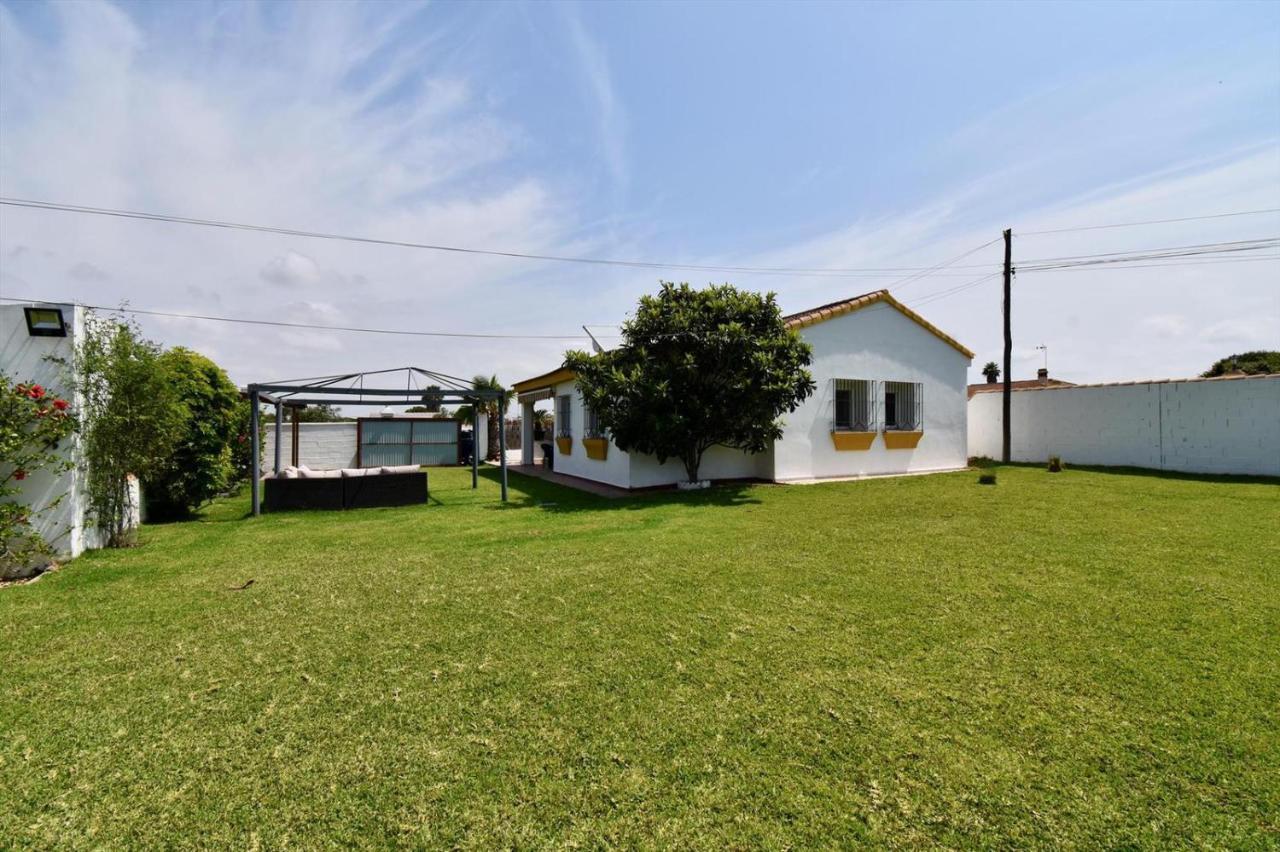 צ'יקלנה דה לה פרונטרה Chalet La Alberca מראה חיצוני תמונה
